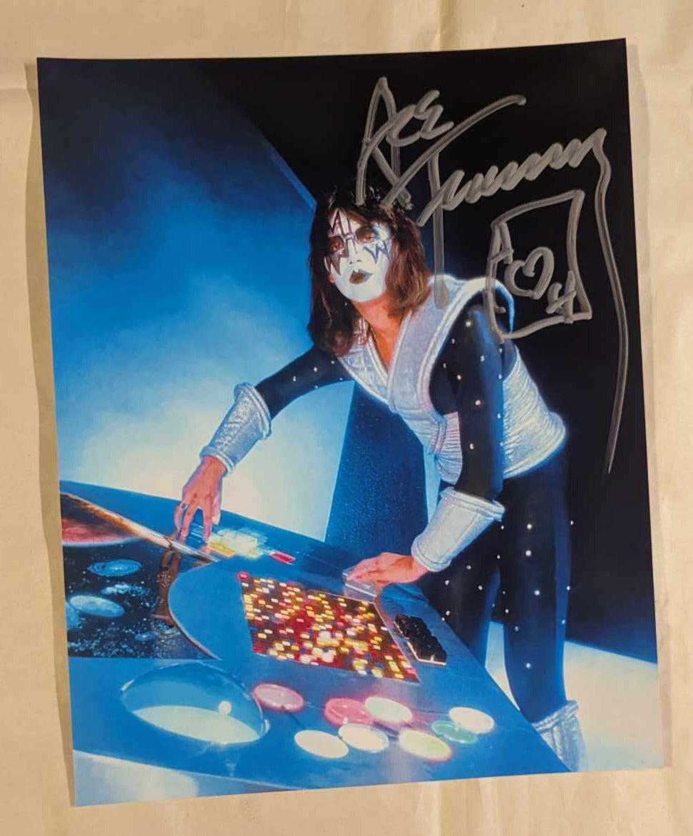 Store Ace Frehley Autographed Magazine