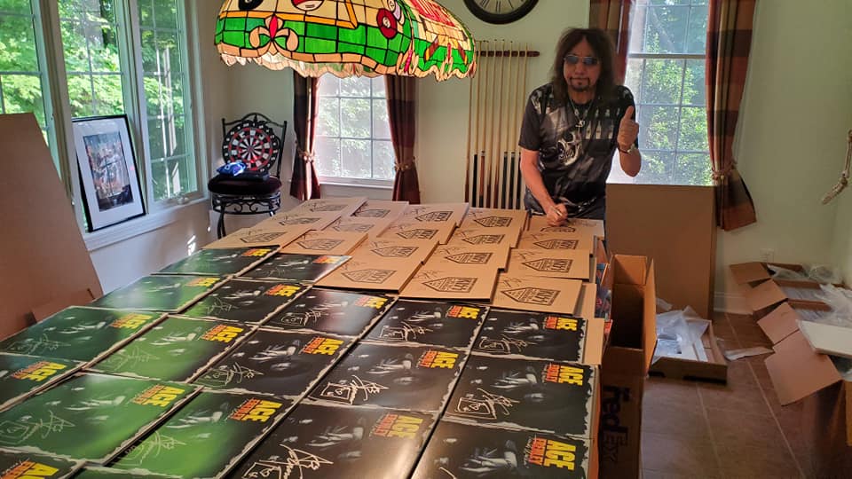 KISS ACE FREHLEY Signed ORIGINS VOL 2 LP Autograph – KISS Haven