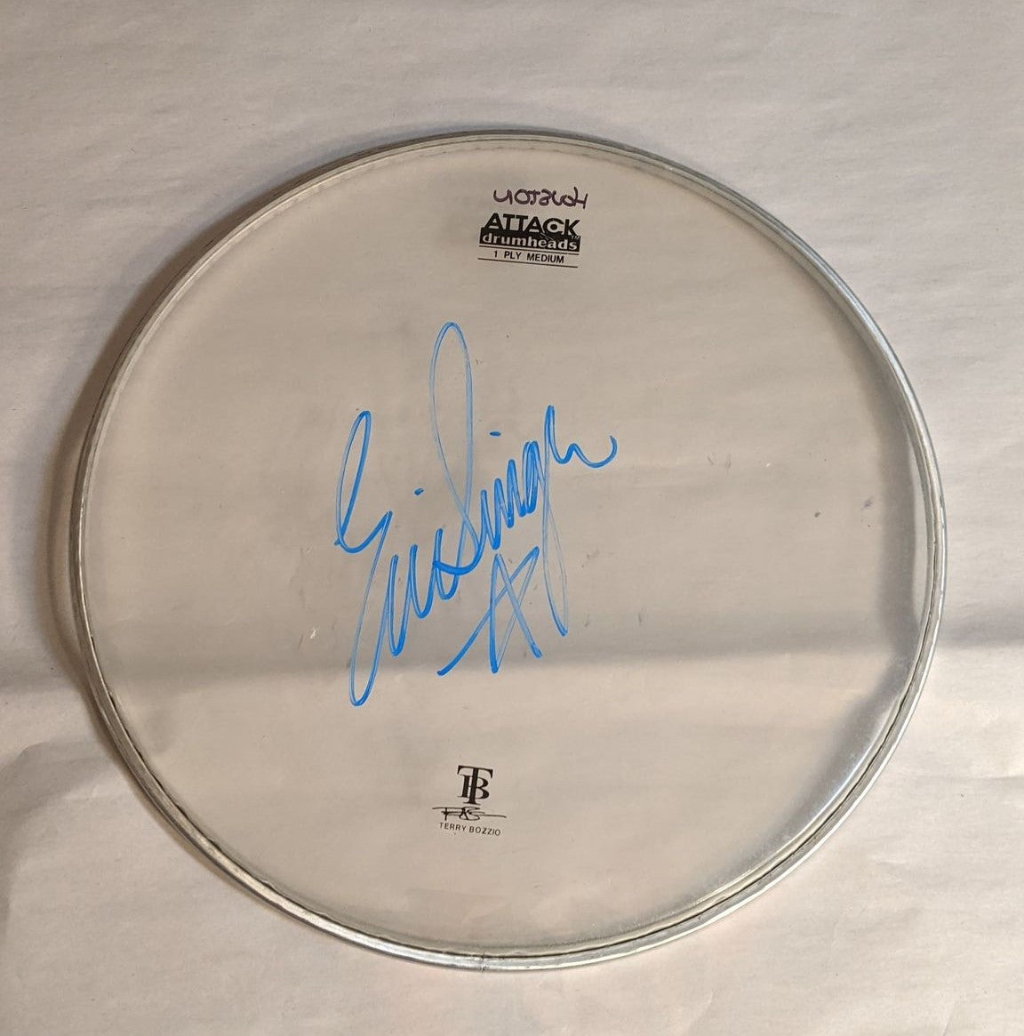 8-3-2012 HOUSTON/WOODLANDS  Eric Singer Stage-used signed drum heads KISS