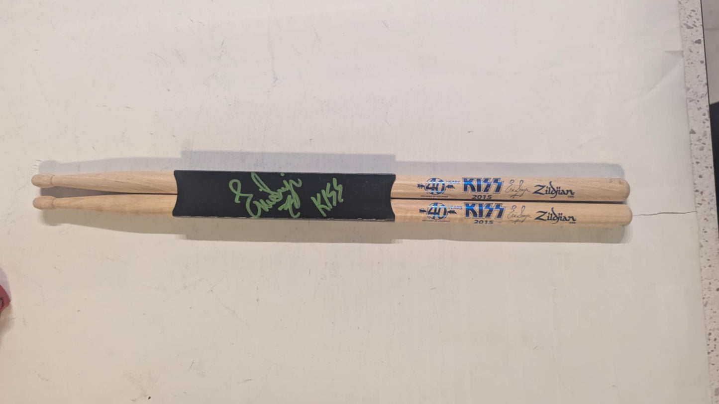 Eric Singer KISS 2015 40 Years Tour Signed set of 2 Drumsticks Eric Singer KISS Personal Collection