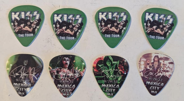 KISS Eric Singer Owned Set of 4 GUITAR PICKS MEXICO CITY 9-29-2012 Personal Collection