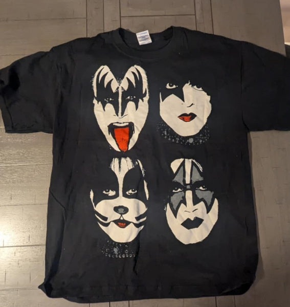 KISS Eric Singer Owned  SONIC BOOM OVER EUROPE TOUR T-SHIRT New Unused  Personal Collection Large