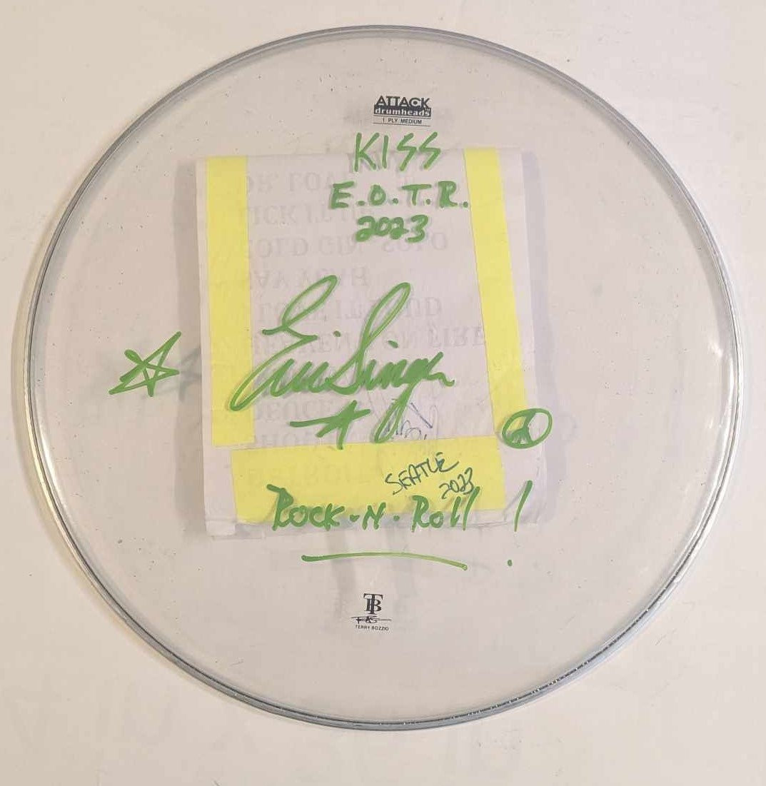 11-6-2023 SEATTLE WA Eric Singer Signed EOTR DRUMHEAD w SETLIST KISS